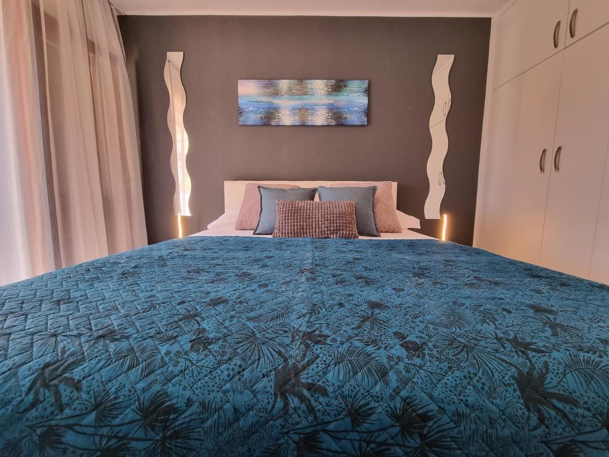Villa Ilaria Bol Bagian luar foto