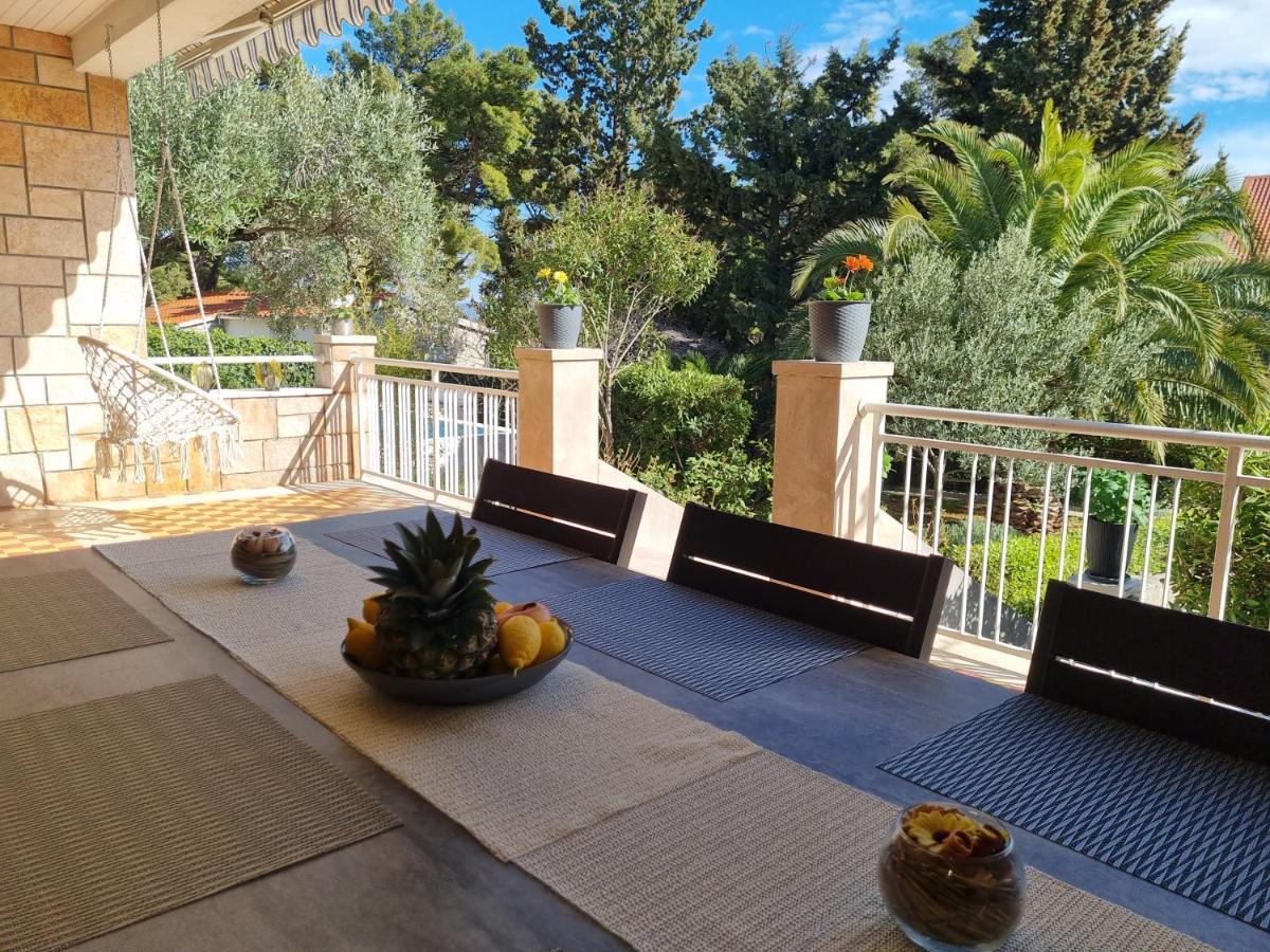 Villa Ilaria Bol Bagian luar foto