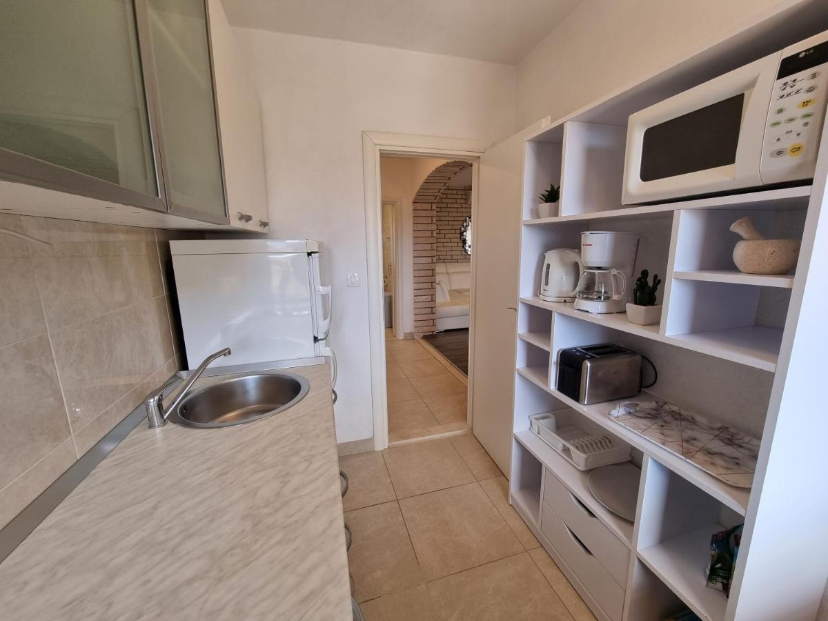 Villa Ilaria Bol Bagian luar foto