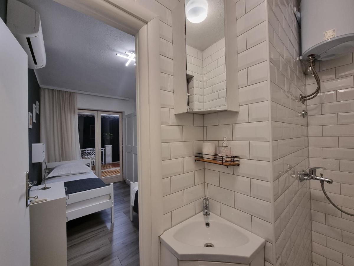 Villa Ilaria Bol Bagian luar foto